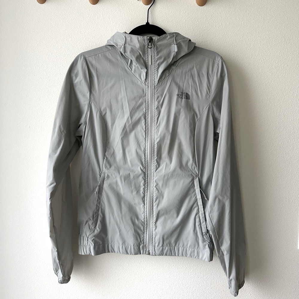 The North Face Windwall Windbreaker | Lightweight Zip-Up Jacket | Women’s Small